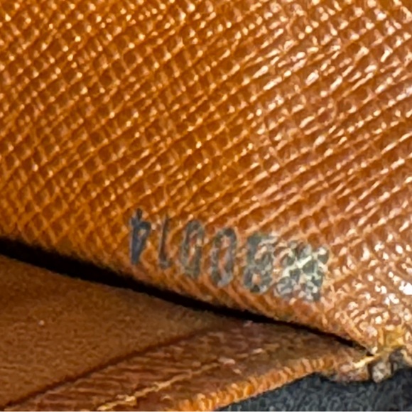 Louis Vuitton hand painted customized monogram international converted wallet - Picture 14 of 15